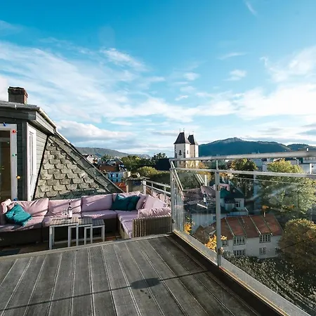 Penthouse - Spacious With Amazing Terrace * 베르겐
